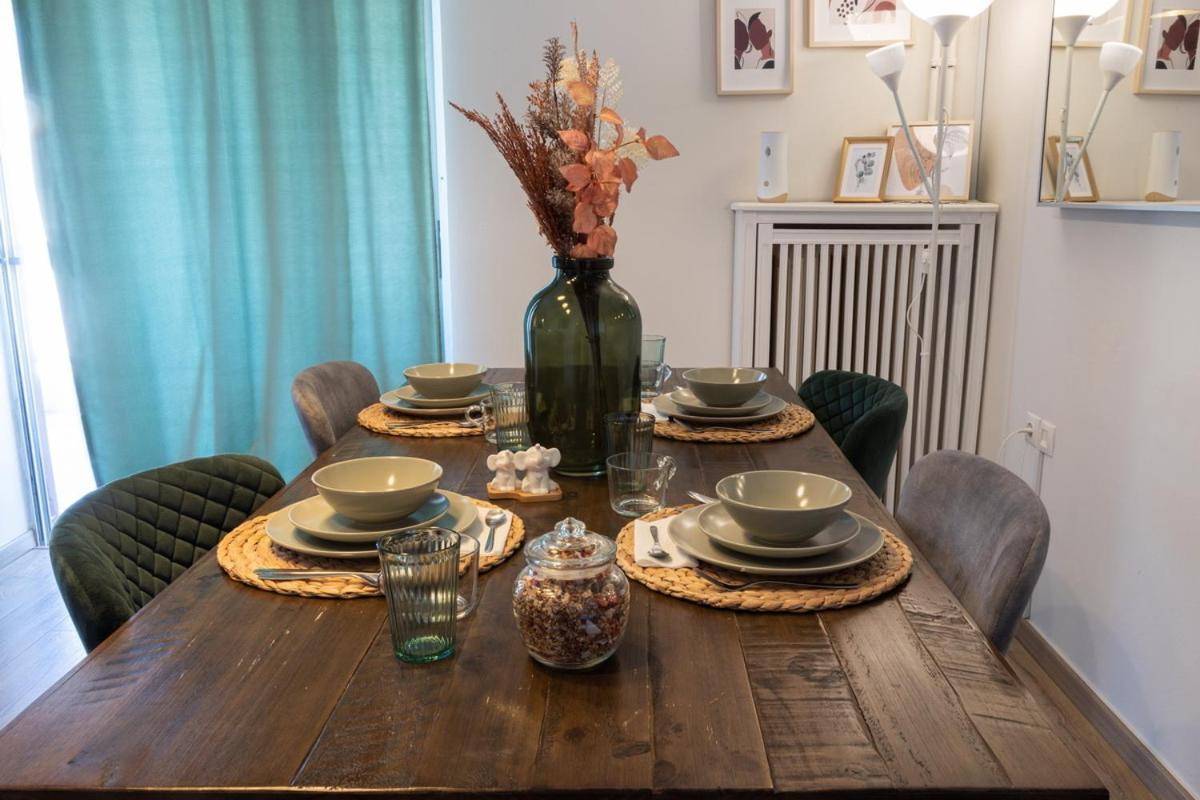 אתונה Glyfada Golf Fourth Floor Apartment מראה חיצוני תמונה