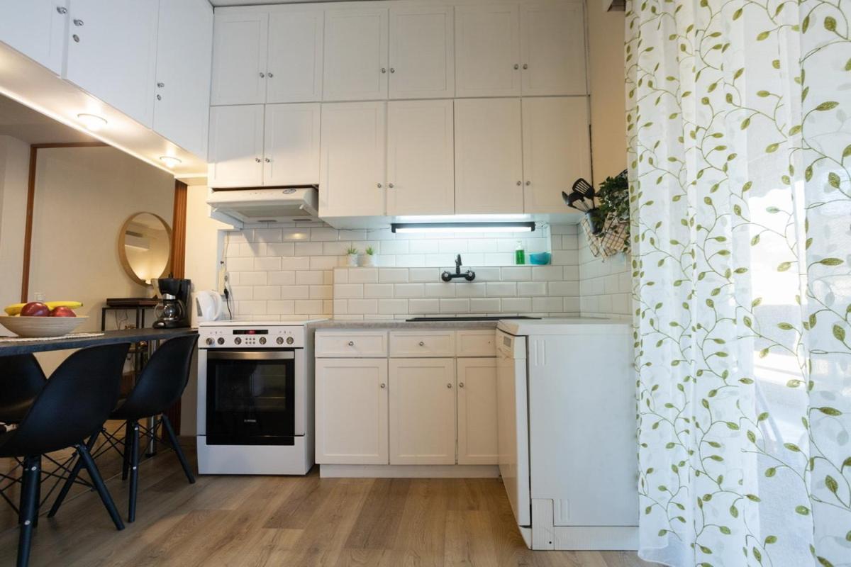 אתונה Glyfada Golf Fourth Floor Apartment מראה חיצוני תמונה