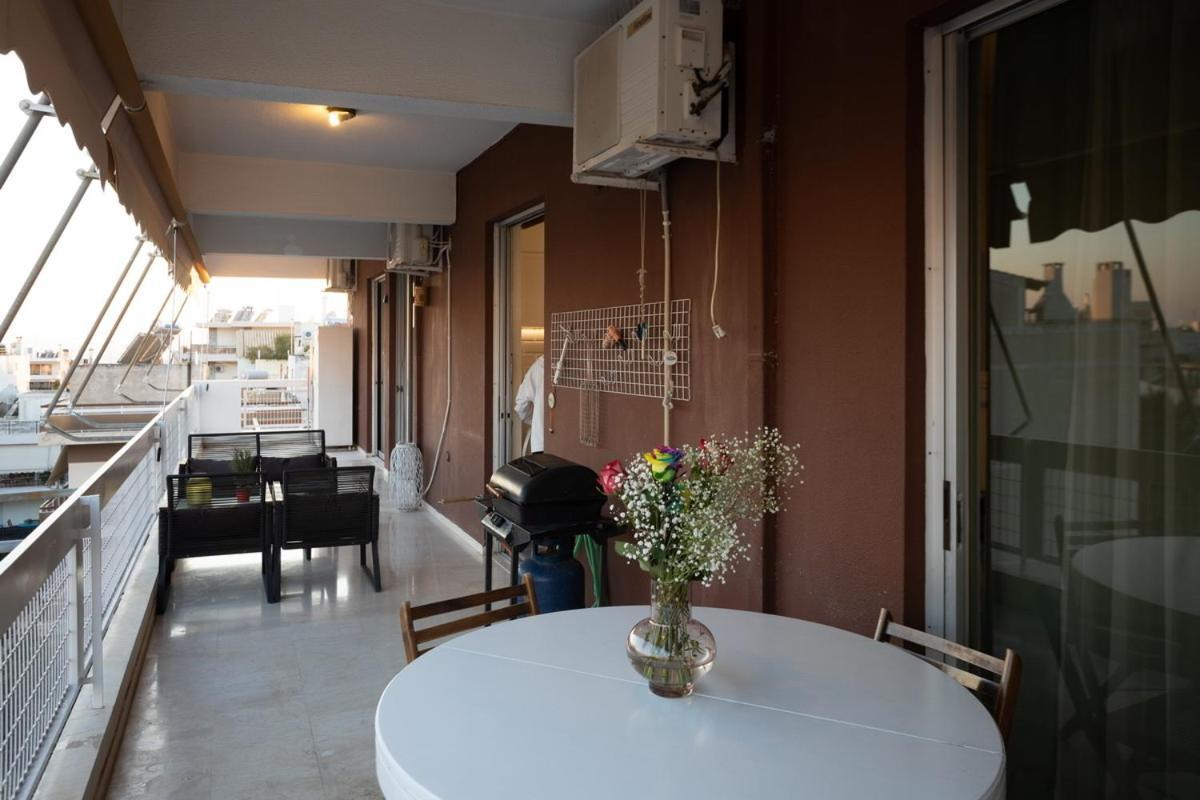 אתונה Glyfada Golf Fourth Floor Apartment מראה חיצוני תמונה