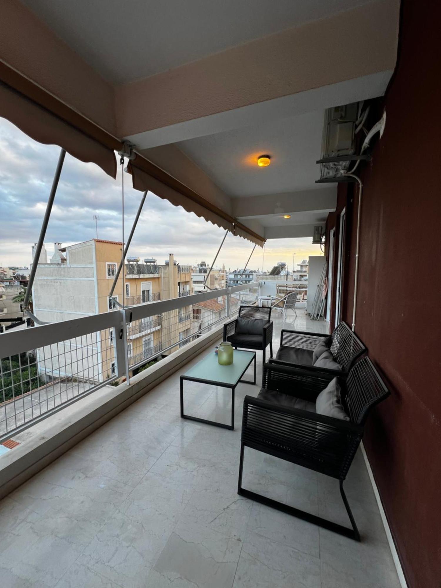 אתונה Glyfada Golf Fourth Floor Apartment מראה חיצוני תמונה
