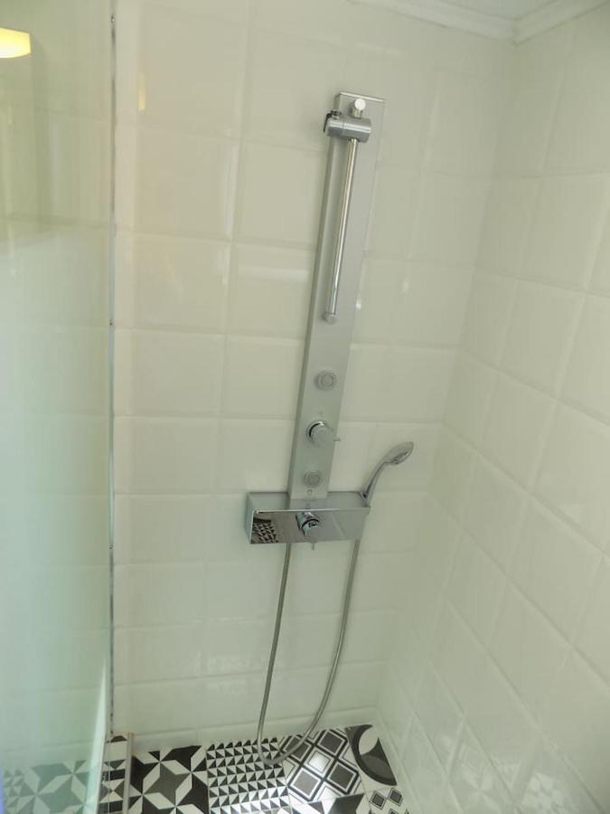 אתונה Glyfada Golf Fourth Floor Apartment מראה חיצוני תמונה